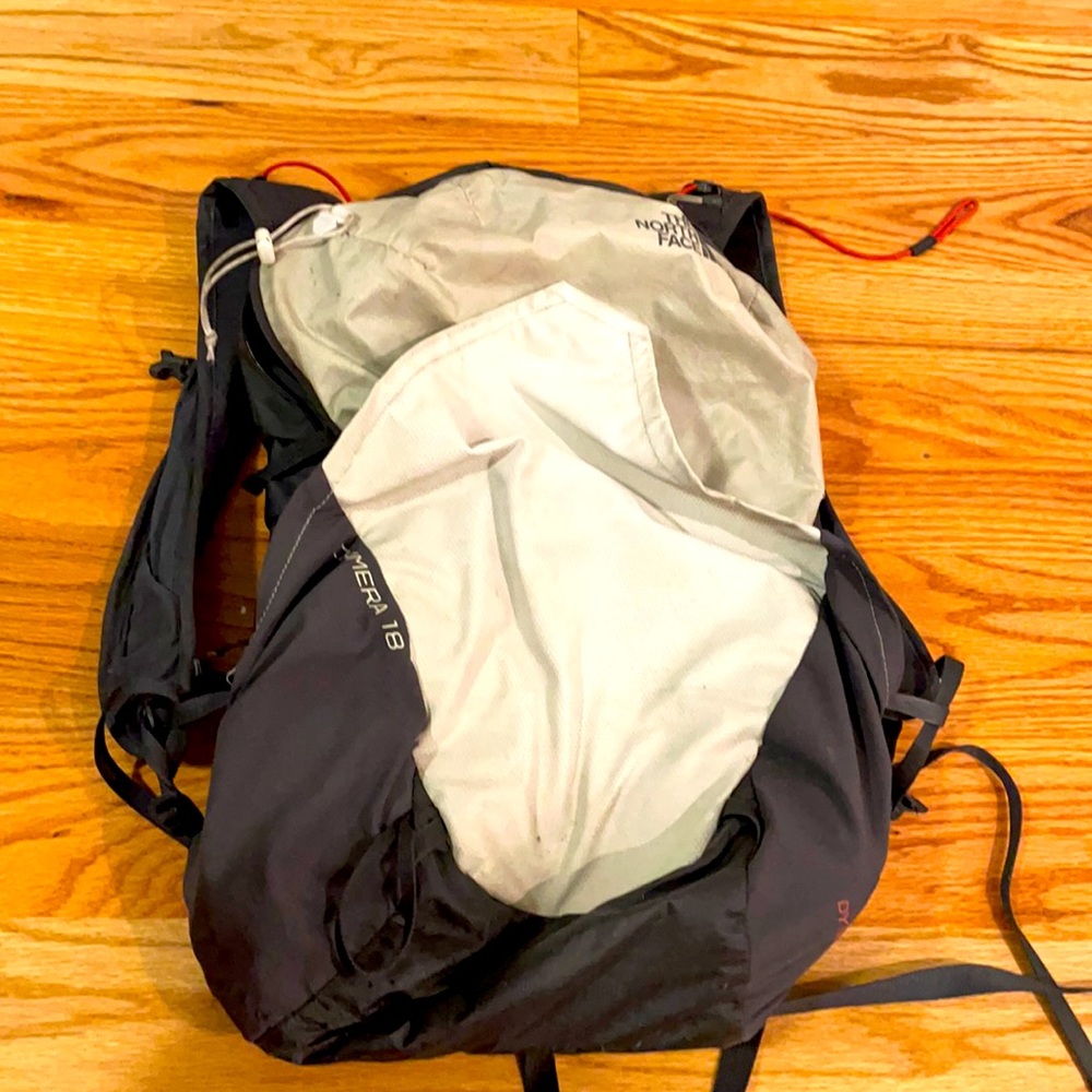 North face Chimera 18 mountain bag